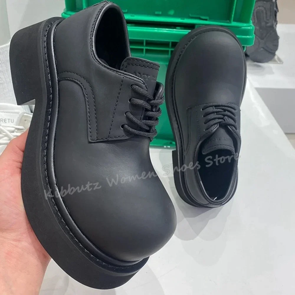 Büyük Başlı Pompalı Bağcıklı K - Boots incelemesi ve fiyatı